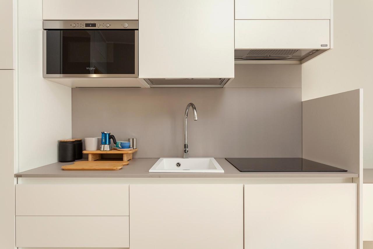 Zuretti1 - Meryggiare Apartments Milano Eksteriør billede