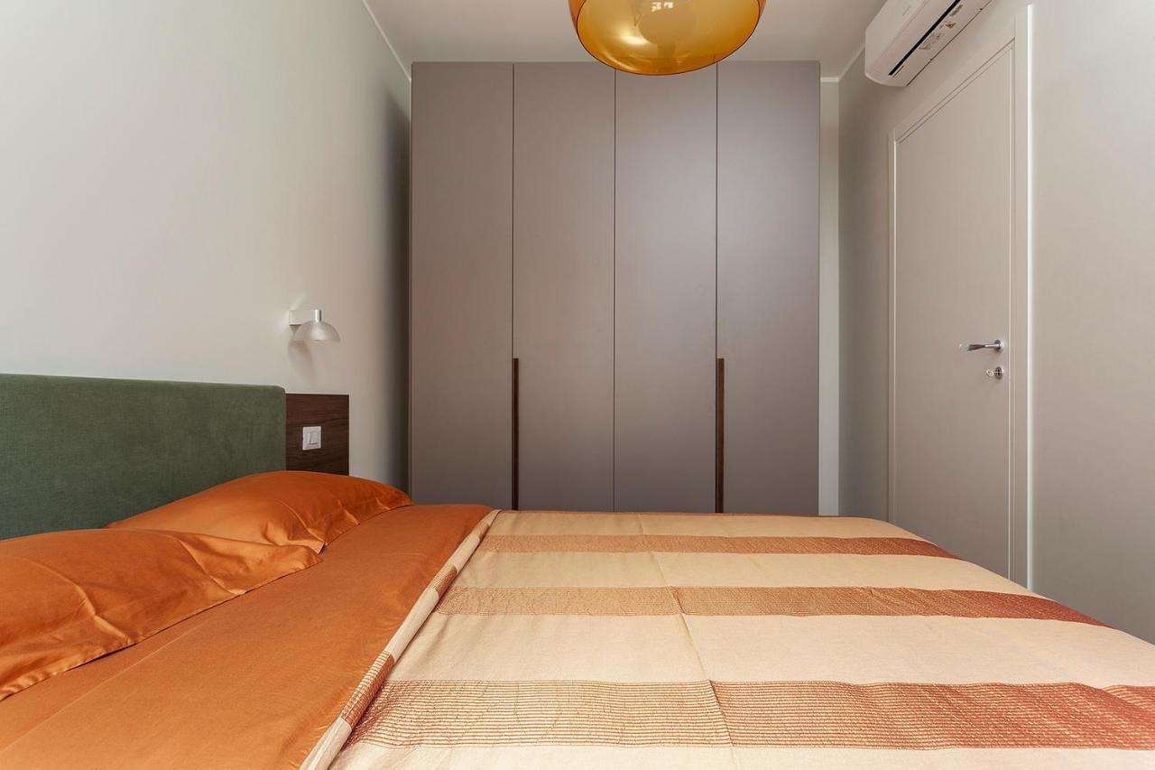 Zuretti1 - Meryggiare Apartments Milano Eksteriør billede