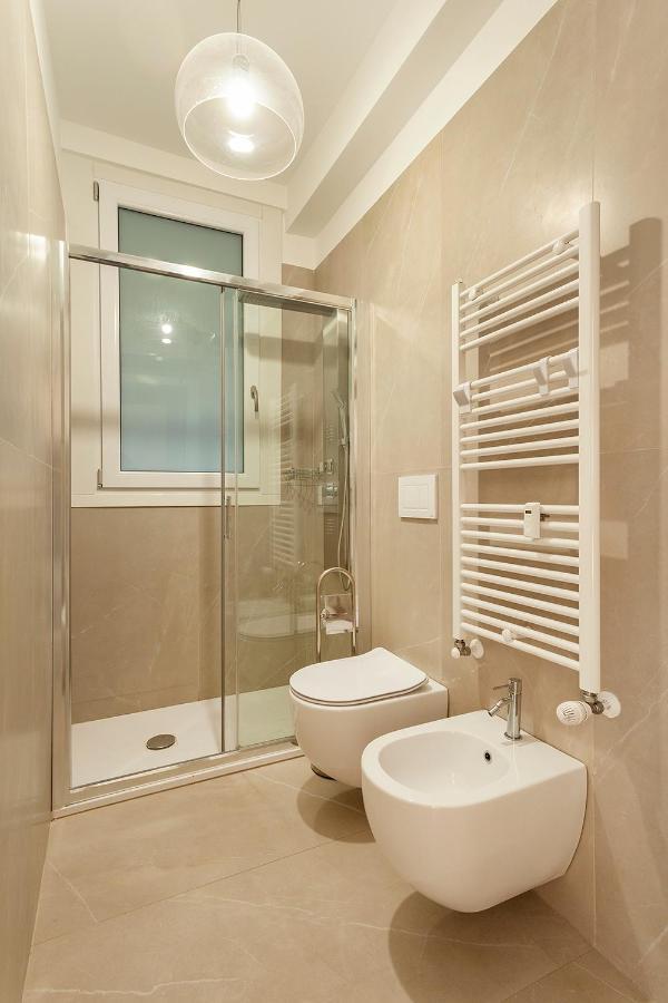 Zuretti1 - Meryggiare Apartments Milano Eksteriør billede